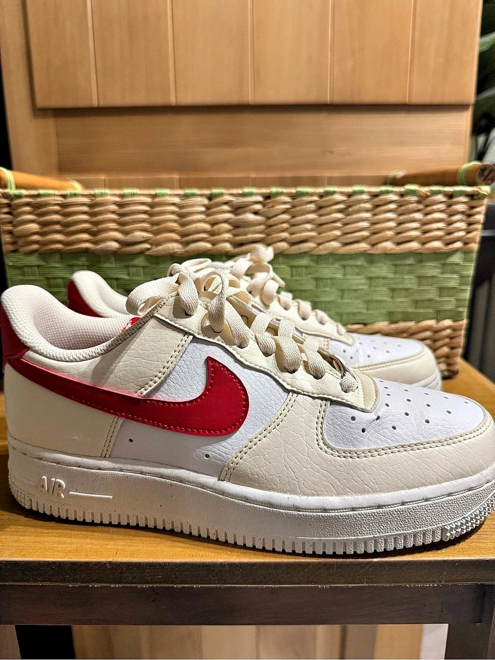 Nike Air Force 1 '07 Next Nature Pale Ivory University Red Sneakers White & Red